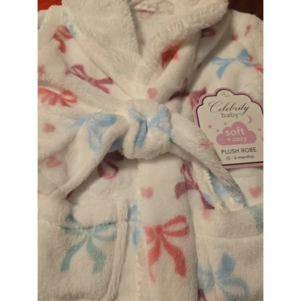 Celebrity Baby Plush Robe, Soft And Cozy With Bows 0-6 months